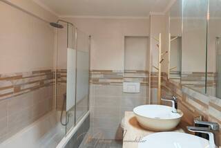 Vente Appartement duplex 5 pièces 144 m² Gex 01170