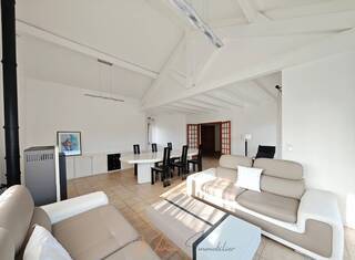 Vente Maison 6 pièces 139 m² Saint-Genis-Pouilly 01630