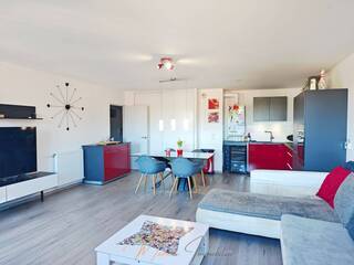 Vente Appartement 4 pièces 89 m² Chevry 01170
