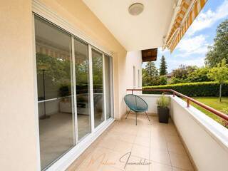 Vente Appartement 3 pièces 78 m² Chevry 01170