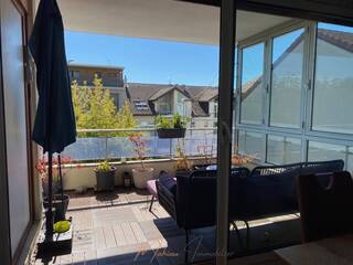 Vente Appartement 4 pièces 90 m² Saint-Genis-Pouilly 01630