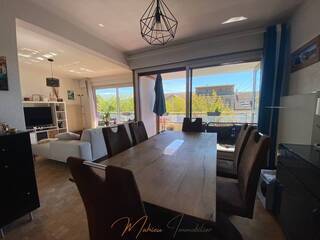 Vente Appartement 4 pièces 90 m² Saint-Genis-Pouilly 01630