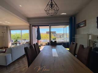 Vente Appartement 4 pièces 90 m² Saint-Genis-Pouilly 01630