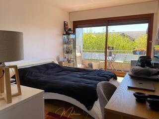 Vente Appartement 4 pièces 90 m² Saint-Genis-Pouilly 01630