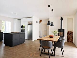 Location Maison 8 pièces 186 m² Divonne-les-Bains 01220