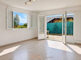 Vente Appartement 3 pièces 65.4 m² Sauverny 01220