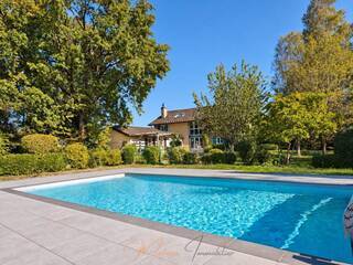 Vente Maison ancienne 7 pièces 289 m² Divonne-les-Bains 01220