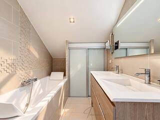 Vente Maison 5 pièces 190 m² Prévessin-Moëns 01280
