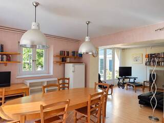 Vente Maison ancienne 7 pièces 289 m² Divonne-les-Bains 01220