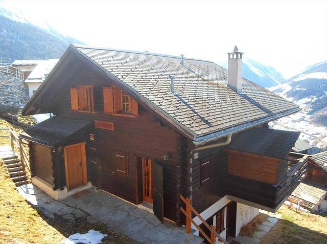 Vacation rentals Appartement 6 sleeps St-Luc 3961 BARONG HAUT