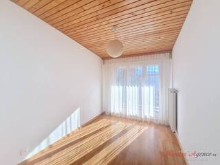 Rent Chalet 6.5 rooms 160 m² Montana-Village 3963