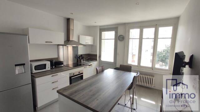 Location appartement t3 82 m² à Saint-Étienne (42100) FAC - TREFILERIE