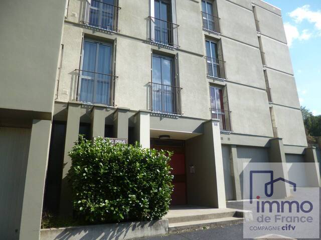 Bien vendu - Appartement f2 3 pièces 40 m² Le Puy-en-Velay (43000)
