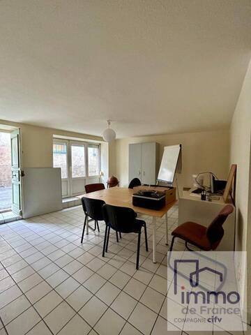 Location Appartement t1 33 m² Montbrison (42600)
