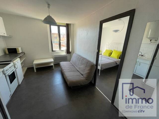 Location appartement t1 2 pièces 27 m² à Saint-Étienne (42000) HYPER CENTRE