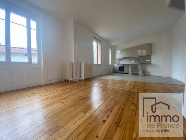 Location appartement t4 89 m² à Saint-Étienne (42100) CENTRE DEUX