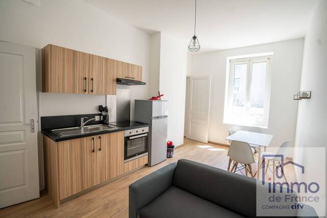 Vente appartement 2 pièces 59 m² à Saint-Étienne (42000)