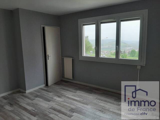 Vente Appartement 4 pièces 84.69 m² Villars 42390