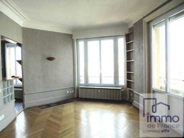 Vente Appartement 6 pièces 127.73 m² Saint-Étienne 42100