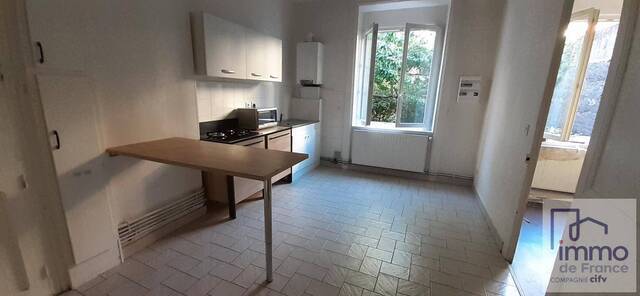 Location Appartement t1 34 m² Saint-Étienne 42100