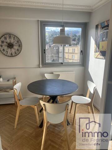 Vente Appartement 4 pièces 84 m² Saint-Étienne 42100