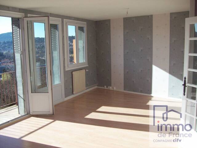 Vente Appartement 4 pièces 67 m² Le Puy-en-Velay 43000