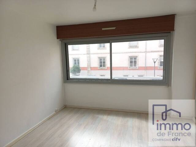 Vente Appartement 2 pièces 47 m² Le Puy-en-Velay 43000