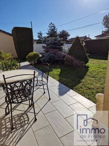 Vente Maison villa 8 pièces 205 m² Veauche 42340