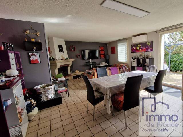 Vente Maison 6 pièces 104.4 m² Saint-Cyprien 42160