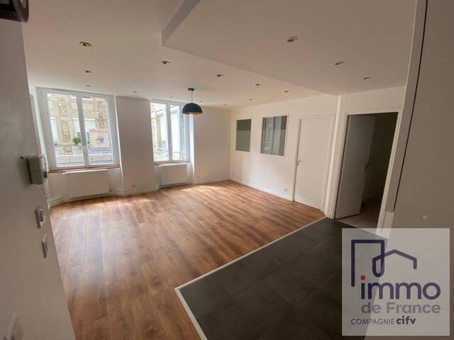 Location Appartement t3 61 m² Saint-Étienne 42000 CENTRE VILLE