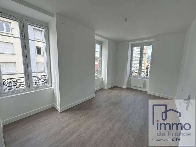 Vente Appartement 3 pièces 88 m² Saint-Chamond 42400