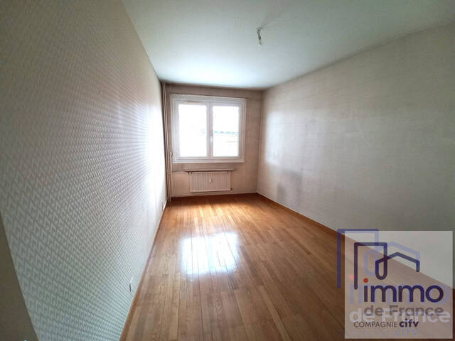 Vente Appartement 3 pièces 72.02 m² Le Chambon-Feugerolles 42500