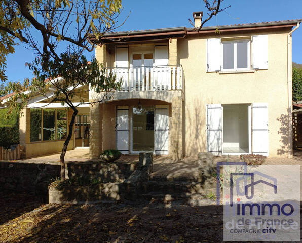 Vente Maison villa 7 pièces 125 m² Brives-Charensac 43700