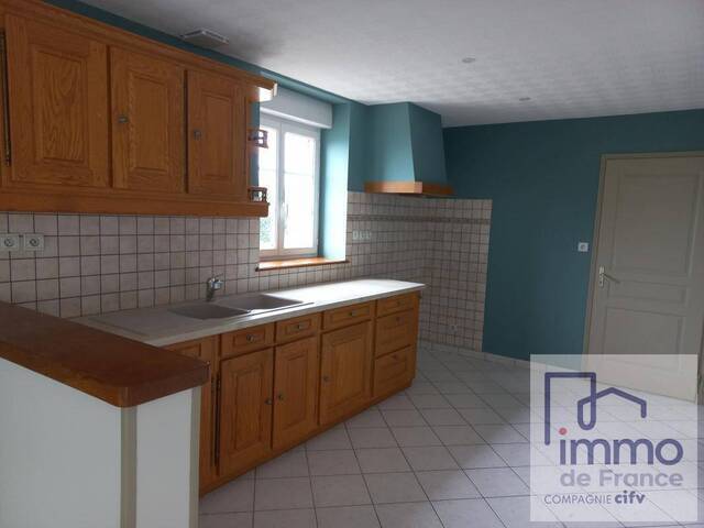 Location Maison individuelle 5 pièces 120 m² Sainte-Foy-l'Argentière 69610