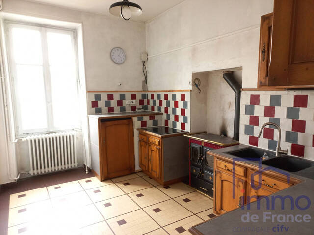 Vente Immeuble 260 m² Le Puy-en-Velay 43000