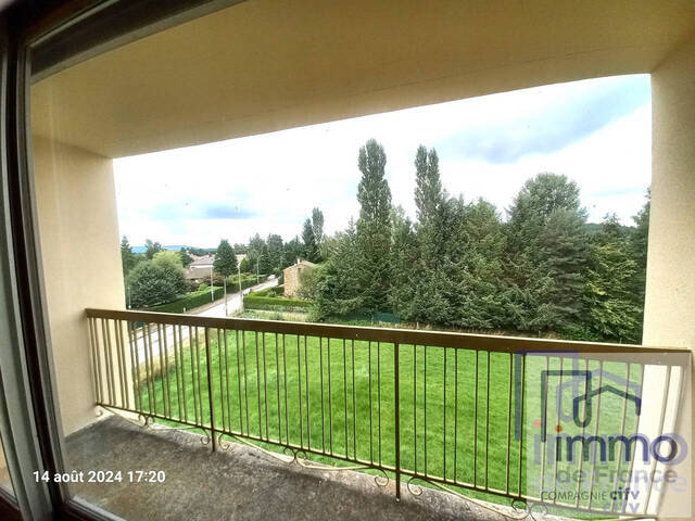 Vente Appartement 4 pièces 82.09 m² Sainte-Sigolène 43600