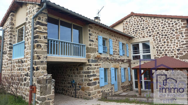 Vente Maison 7 pièces 178 m² Saint-Vincent 43800