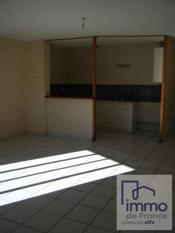 Location Appartement t2 56 m² Marols 42560 ENTREE VILLAGE