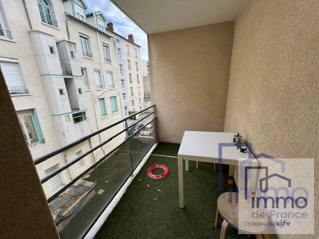 Vente Appartement 2 pièces 46.79 m² Saint-Étienne 42100