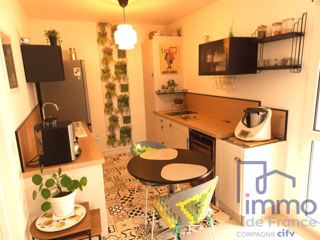 Vente Appartement 2 pièces 34 m² Vals-près-le-Puy 43750