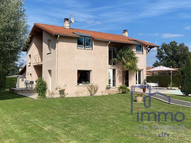 Vente Maison villa 7 pièces 177 m² Saint-Romain-le-Puy 42610