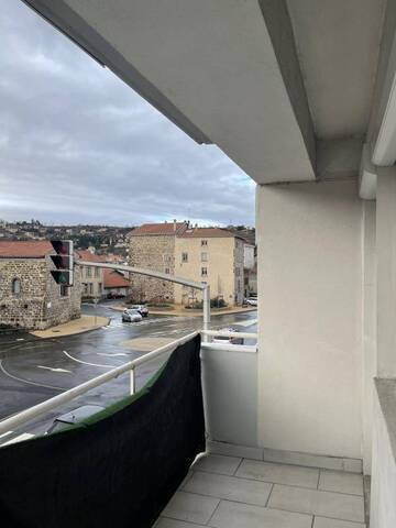 Location Appartement t5 4 pièces 80 m² Le Puy-en-Velay 43000