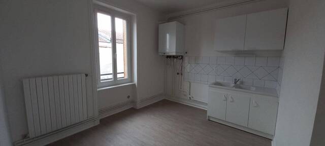 Location Appartement t3 70 m² Chazelles-sur-Lyon 42140