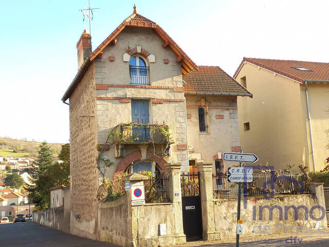 Vente Maison ancienne 8 pièces 132 m² Vals-près-le-Puy 43750