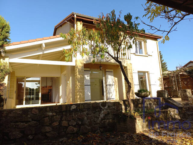 Vente Maison villa 7 pièces 125 m² Le Puy-en-Velay 43000