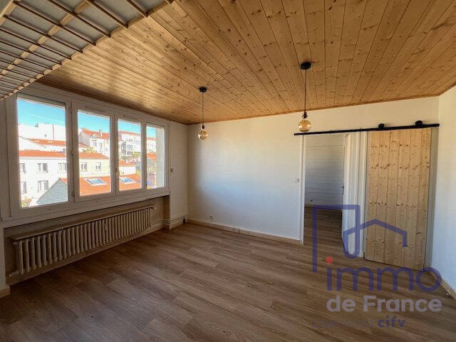 Vente Appartement 2 pièces 45.42 m² Saint-Étienne 42000