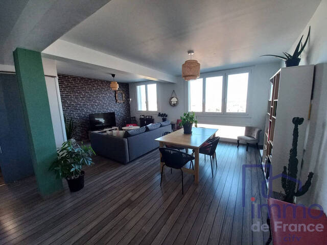 Vente Appartement 3 pièces 54.81 m² Saint-Étienne 42000