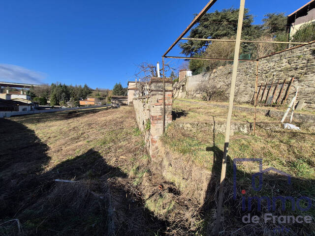 Vente Terrain constructible 609 m² Saint-Chamond 42400