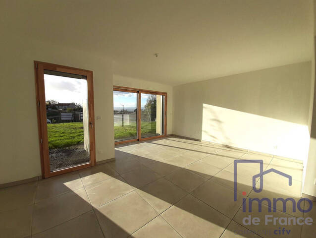 Vente Maison 4 pièces 95.3 m² Saint-Bonnet-les-Oules 42330