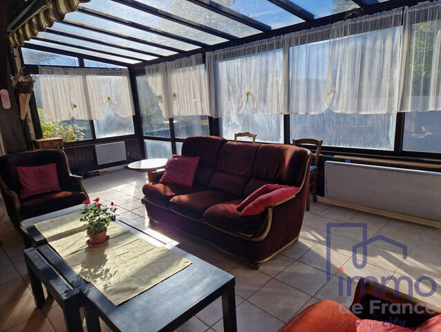 Vente Maison villa 7 pièces 158 m² Saint-Cyprien 42160